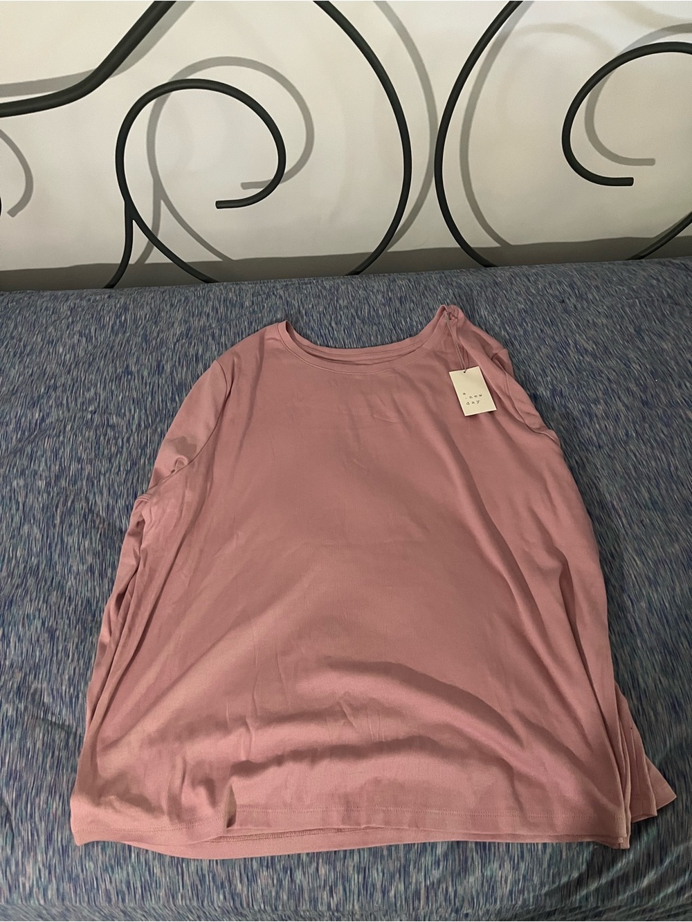 a new day longsleeve ribbed pale pink tee 🌸 size 4X 🌸 new with tags!